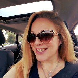 Meet your Posher, Rachael